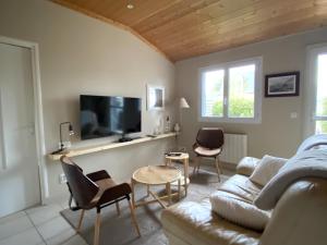 Appartements Charmant T2 RDC avec jardin privatif a 500m de Loctudy - FR-1-813-1 : Appartement