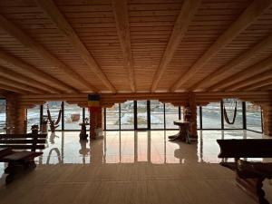 Chalet in Muntii Vrancei - Gresu - Lepsa cu Ciubar si Sauna