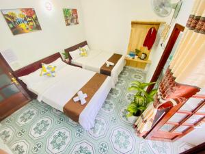 Phòng 4 Người Có Ban Công (Quadruple Room with Balcony)