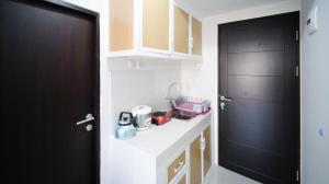 Best Choice and Comfy Studio Apartment at Suncity Residence By Travelio