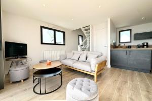 Maisons de vacances Luxury ! Contemporaine neuve Vue imprenable 180 : photos des chambres