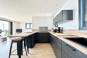 Luxury ! Contemporaine neuve Vue imprenable 180