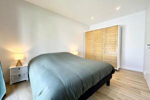 Maisons de vacances Luxury ! Contemporaine neuve Vue imprenable 180 : photos des chambres