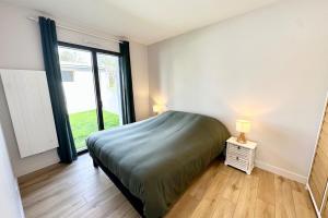 Maisons de vacances Luxury ! Contemporaine neuve Vue imprenable 180 : photos des chambres