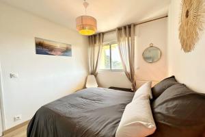 Appartements T2 refait a neuf A 2 pas du bourg et des plages : photos des chambres