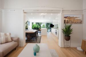 Balmy Bliss, Bondi Beach Isyd