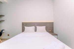 Nice Studio at 7th Floor Transpark Cibubur Apartment By Travelio