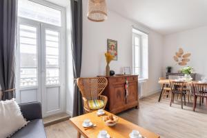 Coquillages et Crustacés - Apt avec balcon vue mer