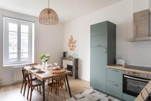 Coquillages et Crustacés - Apt avec balcon vue mer