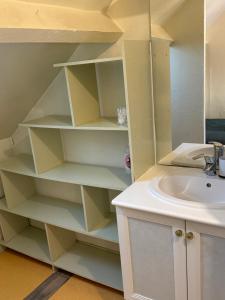 Maison de ville parking privé