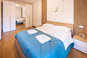 - Luxury Apartment With Garden -