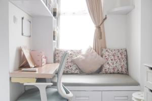 Fancy and Nice Studio at Belmont Residence Puri Apartment By Travelio