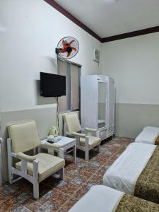 Phòng Gia Đình Có Phòng Tắm (Family Room with Bathroom)