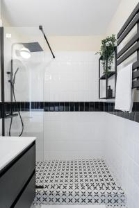 Urban Dream Studio with City Views and Modern Comfort