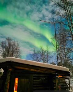Inari lake modest cabin