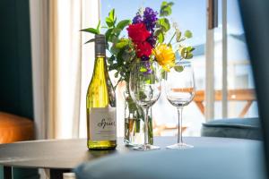 Big Bay Beach Club 123 by Host Agents