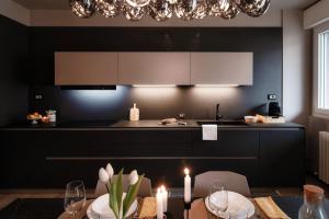 Scarlett - by MyHomeInComo