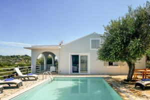 Lioniskari Seaviews - Paxois Private Pool Oasis