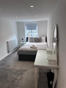 Top floor 2bed flat