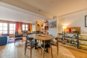 Klochette - Charme Et Famille