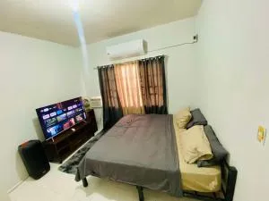 Molly's Place with kubo and parking - Telabastagan