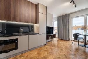 Pure Rental Apartments Inżynierska - Parking Free