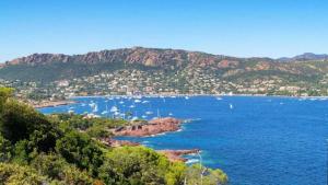 Campings Camping 5 etoiles - Parc aquatique - eebafe : photos des chambres