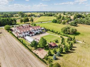 GOŚCINIEC ZACISZE - pokoje & restauracja blisko A2 Dąbie - Uniejów