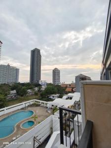 Trio Gems Condo, Pattaya Thailand