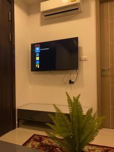 Arcadia Continental Pool View