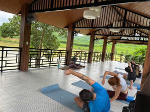 Free Yoga & Meditation Home - Nguyen Shack