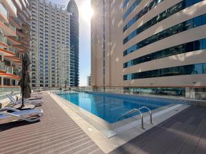 Trophy-Amazing Canal Views Lux Studio In BusBay