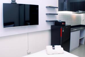 Nice and Homey Studio at Sayana Bekasi Apartment By Travelio