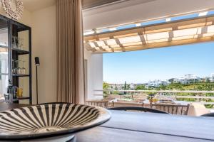 Alcazaba Lagoon Estepona - Luxury Boho Apartment