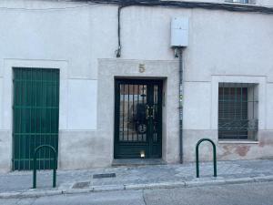 For Yoy Rentals hermoso apartamento tipo Estudio en Madrid Temporal SFL50