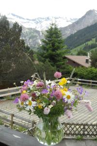 Apartment Sunnegruess by Interhome