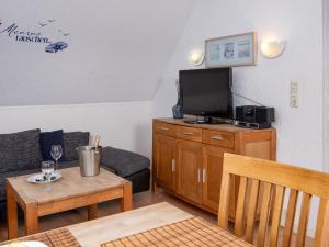 Apartment Schwalbennest III by Interhome