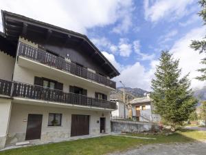 Apartment Isola di Madesimo Apartments-1 by Interhome