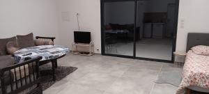 Magnifique Studio piscine et parking privé