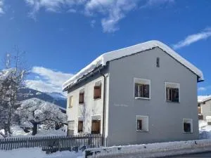 Apartment Tgesa Grischa by Interhome - Brienz