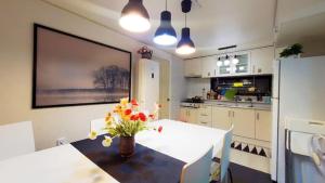 弘大宽敞豪华大房 机场地铁直达 3min步行2号线地铁站9号口 Hongdae, Airport Express,line2 metro 3min,Deluxe Room