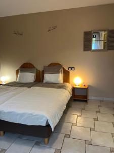 B&B / Chambres d'hotes La Fauconniere : photos des chambres