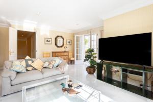 Home2Book Timeless Elegance Villa, Los Cristianos