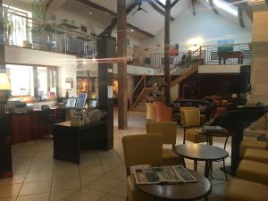 Hotels Logis Auberge Des Moissons : photos des chambres