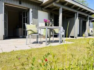 Ferienhaus Bodden Hus 27 Feriendorf Klein Stresow Rügen by ruyastay - Neu Reddevitz