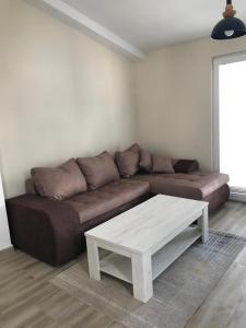 Apartman u sklopu kuce sa odvojenim ulazom!