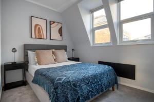 Blueground Fitzrovia close to bars LON-389