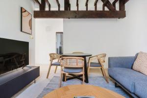 Blueground Knightsbridge furnished equipped LON-577