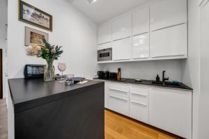 Warsaw Downtown Studio - Terrace, Top Location - By Rentujemy