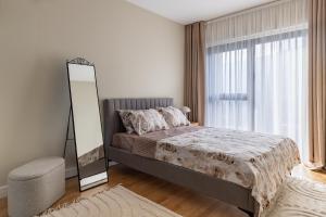 Top Floor Presidential Suite with Free Private Parking in the Center of Skopje